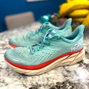 Hoka One One Clifton 8 woman’s size 10
